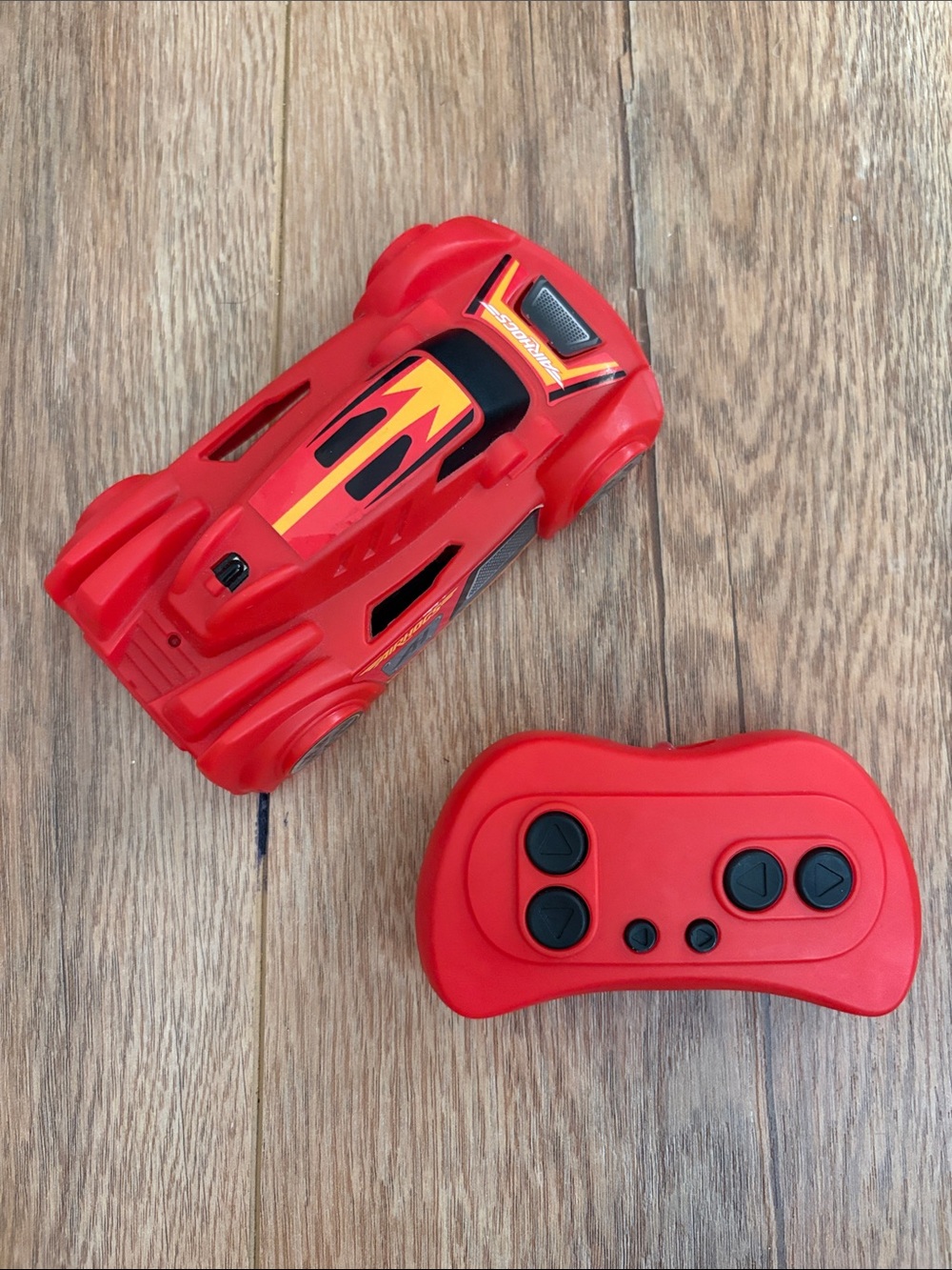 Air hogs remote controlled car, drives on wall!
